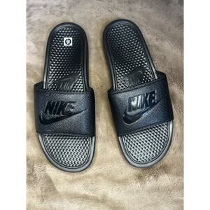 NWOT nike slides